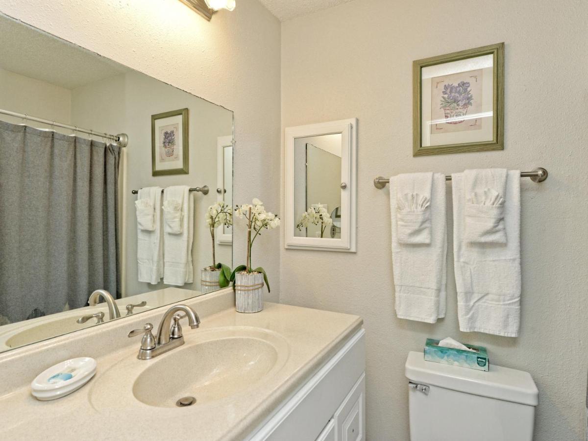 Lake Travis Bungalow Casita Golden Rod #2 Lakeway Exteriér fotografie